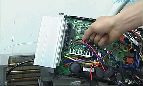 新蔡美的空调电话是多少